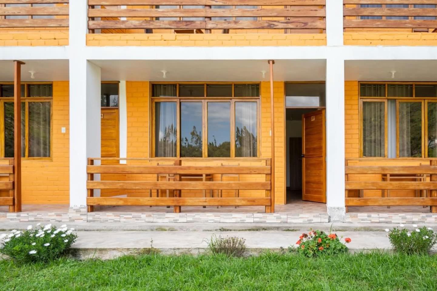 Tambo Lodge Канта Екстериор снимка