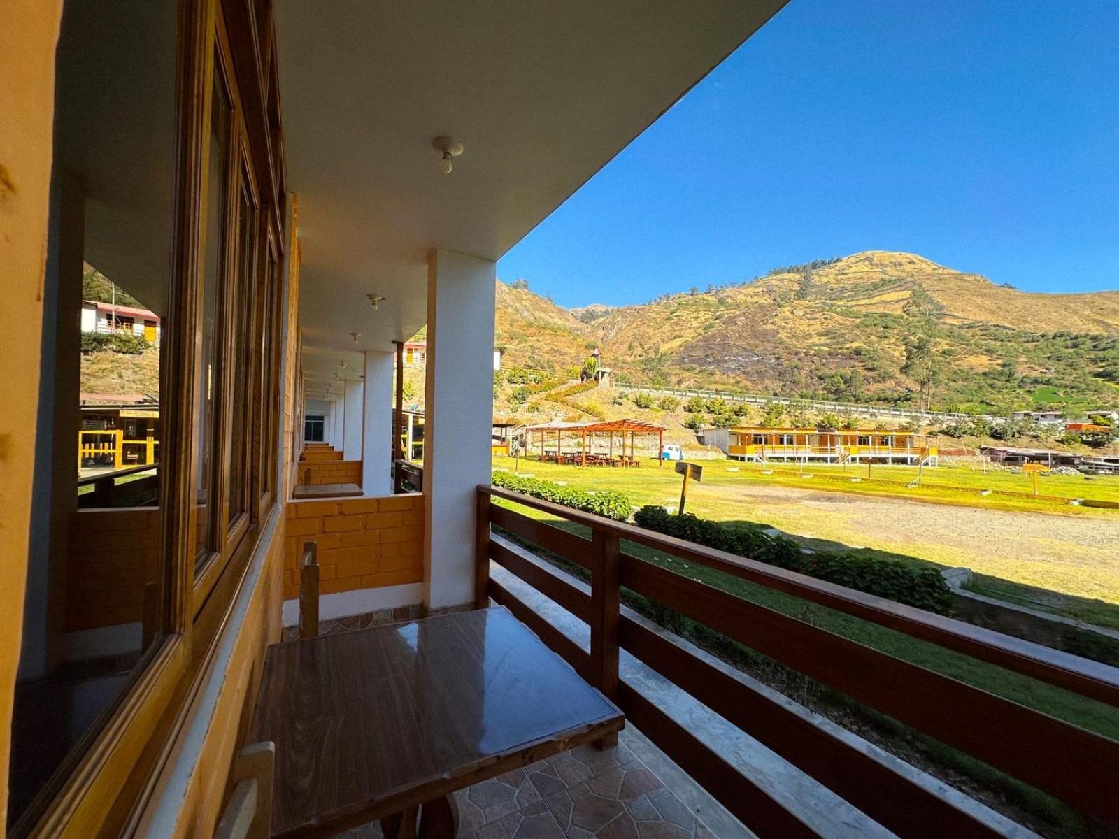 Tambo Lodge Канта Екстериор снимка